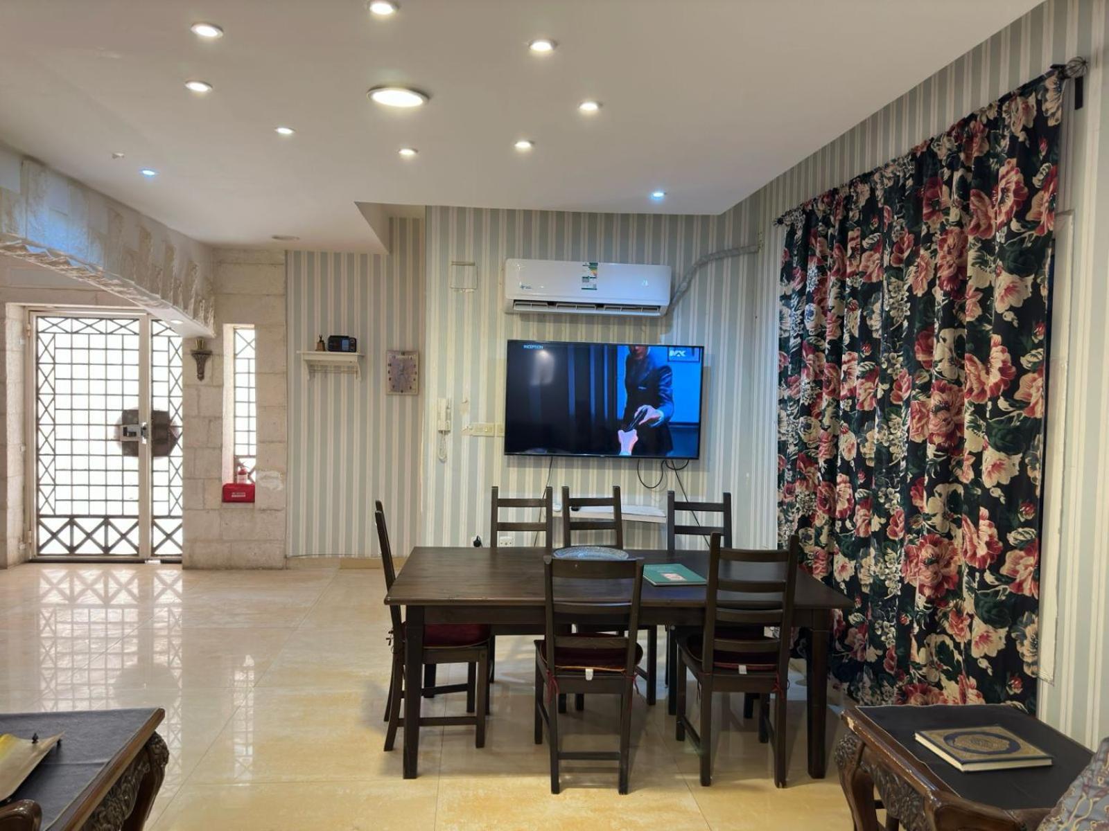 دار ورد قريب للحرم Apartment Medina Ngoại thất bức ảnh
